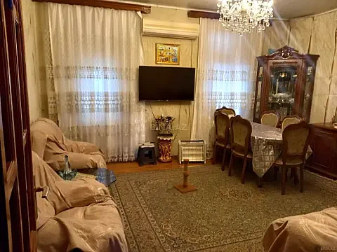 Satılır 3 otaqlı mənzil 70 m² — Bakı 3 otaq 70.00 m²