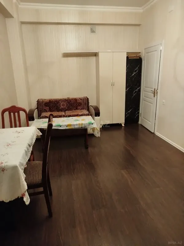 Kirayə verilir 1 otaqlı mənzil 45 m²