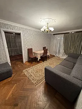 Kirayə verilir 3 otaqlı mənzil 70 m² — Bakı, Nərimanov 3 otaq 70.00 m²