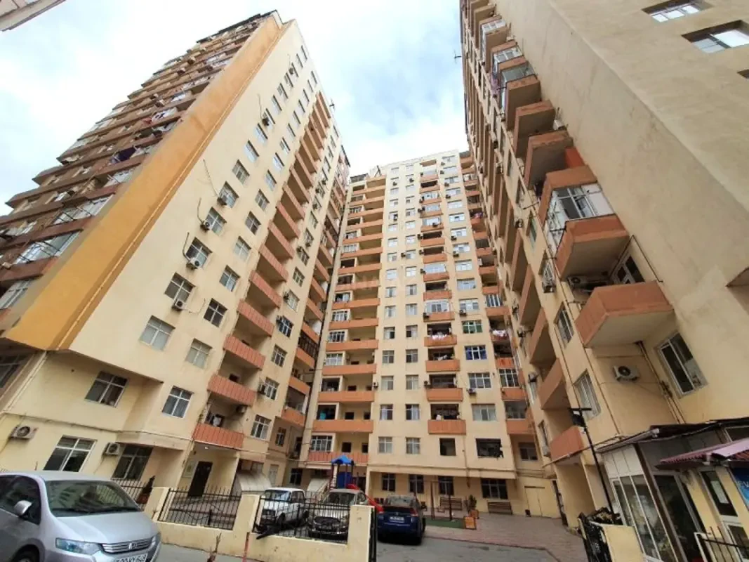Satılır 1 otaqlı mənzil 51 m²