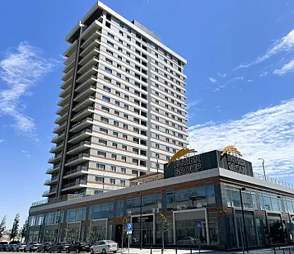 Satılır 3 otaqlı mənzil 157 m² — Bakı 3 otaq 157.00 m²