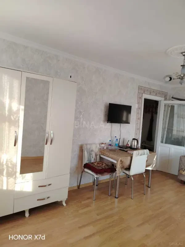 Kirayə verilir 1 otaqlı mənzil 40 m²