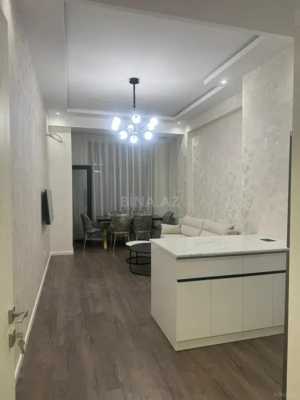 Kirayə verilir 2 otaqlı mənzil 55 m²