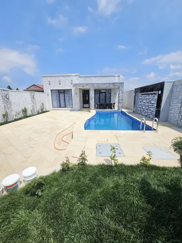 Satılır 4 otaqlı həyət evi 150 m²
