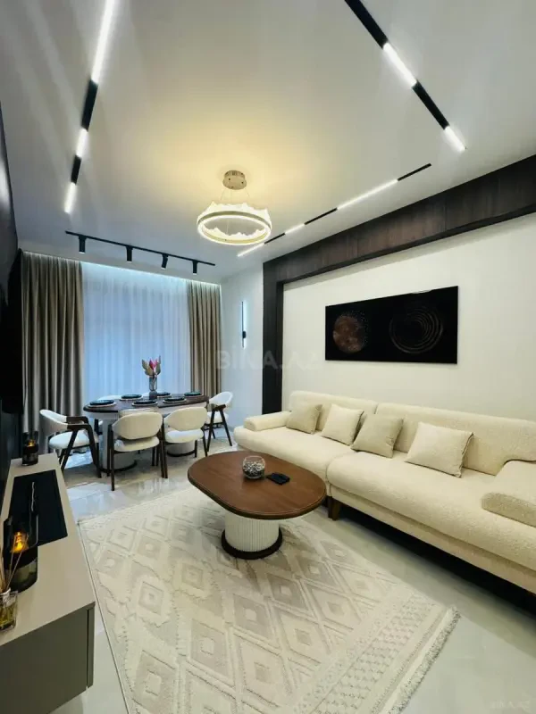 Satılır 3 otaqlı mənzil 90 m²