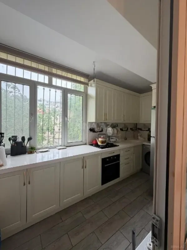 Satılır 3 otaqlı mənzil 80 m²