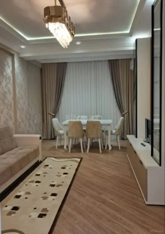 Kirayə verilir 3 otaqlı mənzil 108 m²