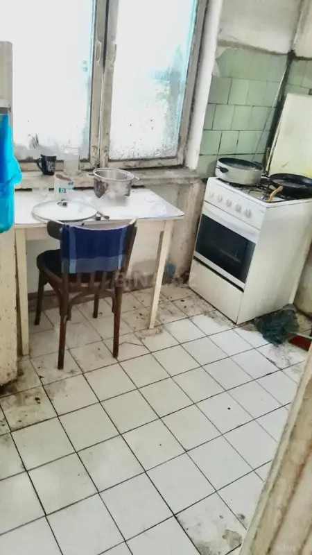 Satılır 2 otaqlı mənzil 45 m²