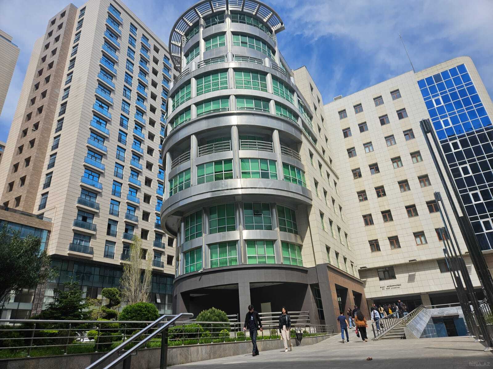 Kirayə verilir obyekt 140 m²