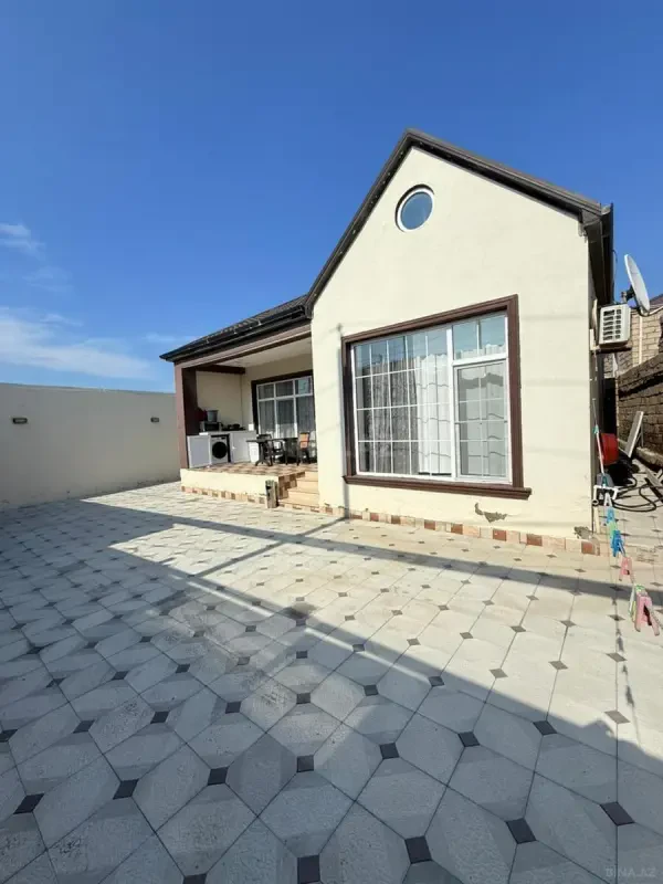 Satılır 4 otaqlı həyət evi 110 m²
