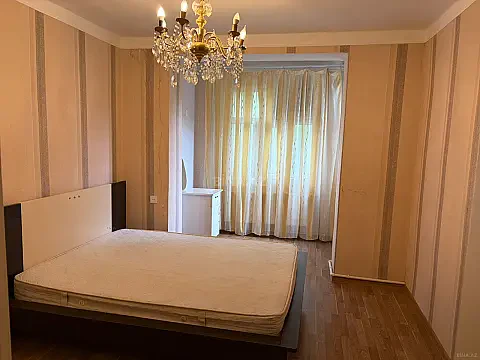 Kirayə verilir 3 otaqlı mənzil 80 m² — Bakı, Nərimanov 3 otaq 80.00 m²