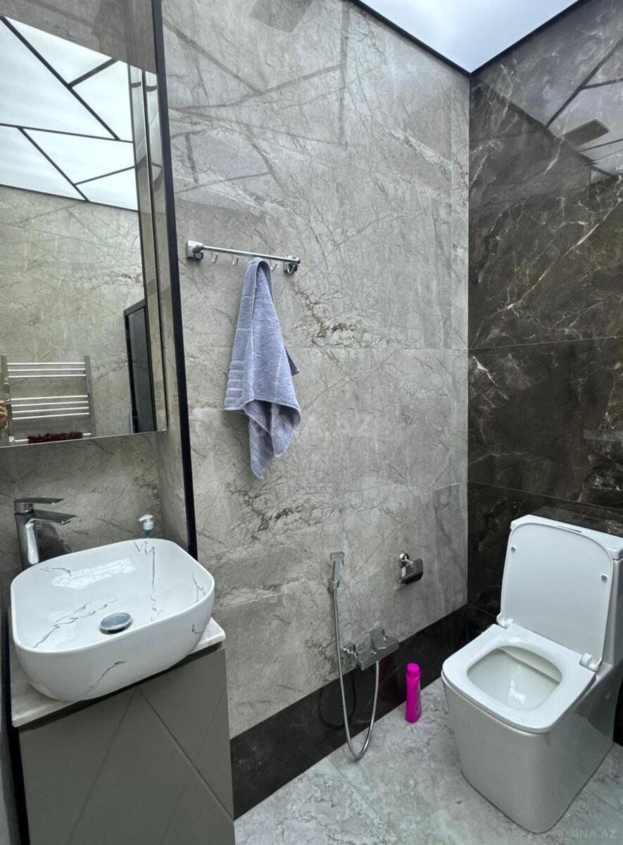 Kirayə verilir 2 otaqlı mənzil 62 m²