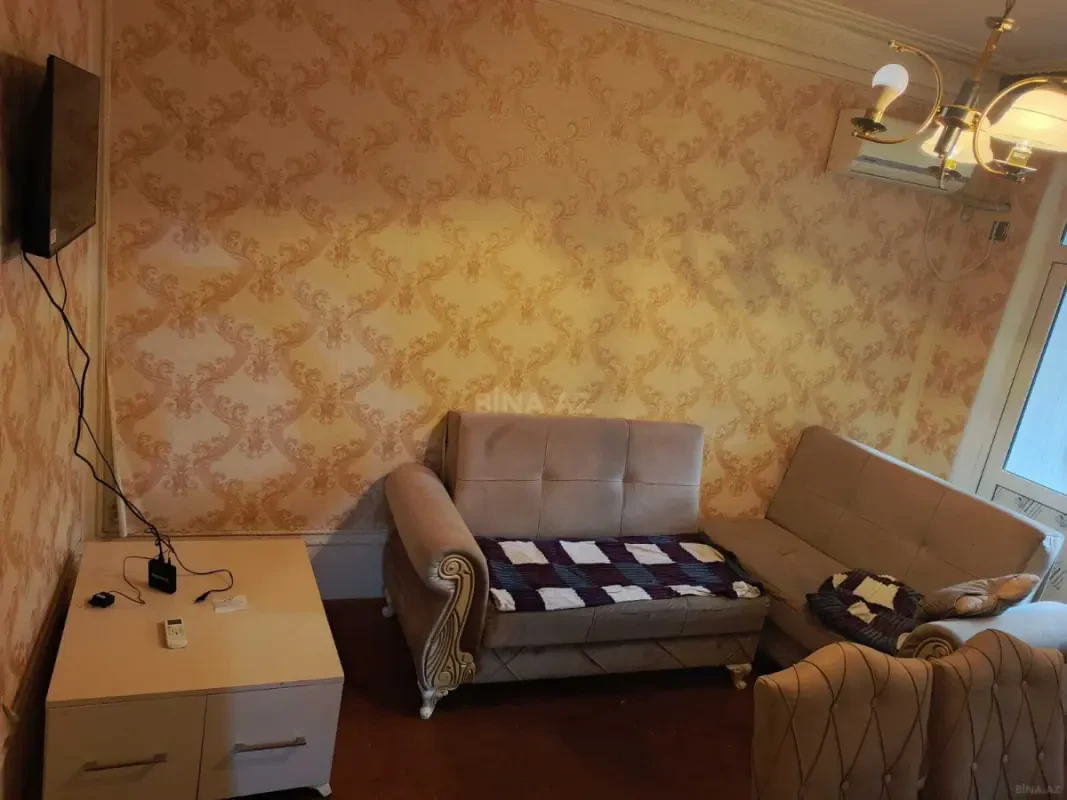 Kirayə verilir 2 otaqlı mənzil 60 m²