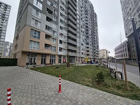 Satılır 2 otaqlı mənzil 50 m² — Bakı, İnşaatçılar 2 otaq 50.00 m²