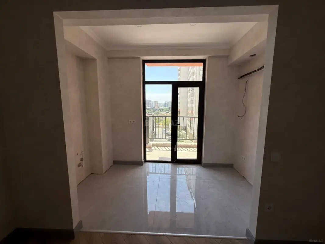Satılır 2 otaqlı mənzil 62 m²