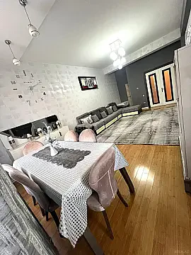 Satılır 4 otaqlı mənzil 155 m² — Bakı, İnşaatçılar 4 otaq 155.00 m²