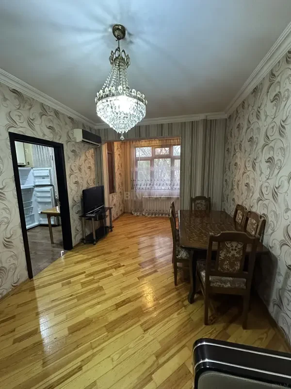 Kirayə verilir 3 otaqlı mənzil 70 m²