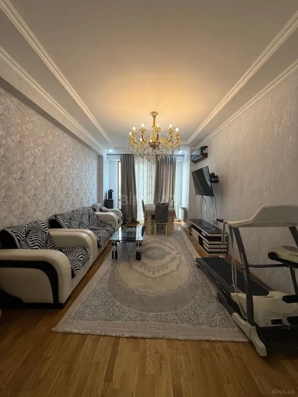 Satılır 4 otaqlı mənzil 115 m²