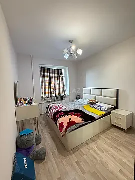 Satılır 3 otaqlı mənzil 80 m² — Bakı, Həzi Aslanov qəs. 3 otaq 80.00 m²