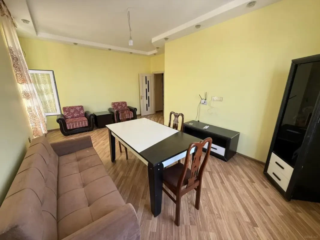 Kirayə verilir 2 otaqlı mənzil 54 m²