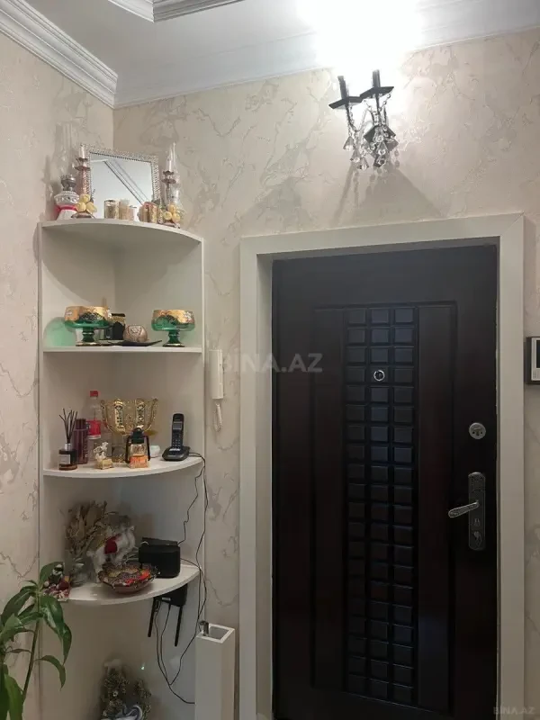 Satılır 3 otaqlı mənzil 116 m²