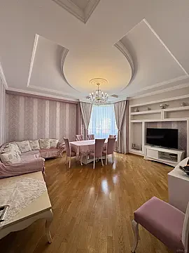 Satılır 3 otaqlı mənzil 140 m² — Bakı, Memar Əcəmi yanı 3 otaq 140.00 m²