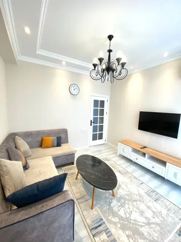 Kirayə verilir 2 otaqlı mənzil 55 m²
