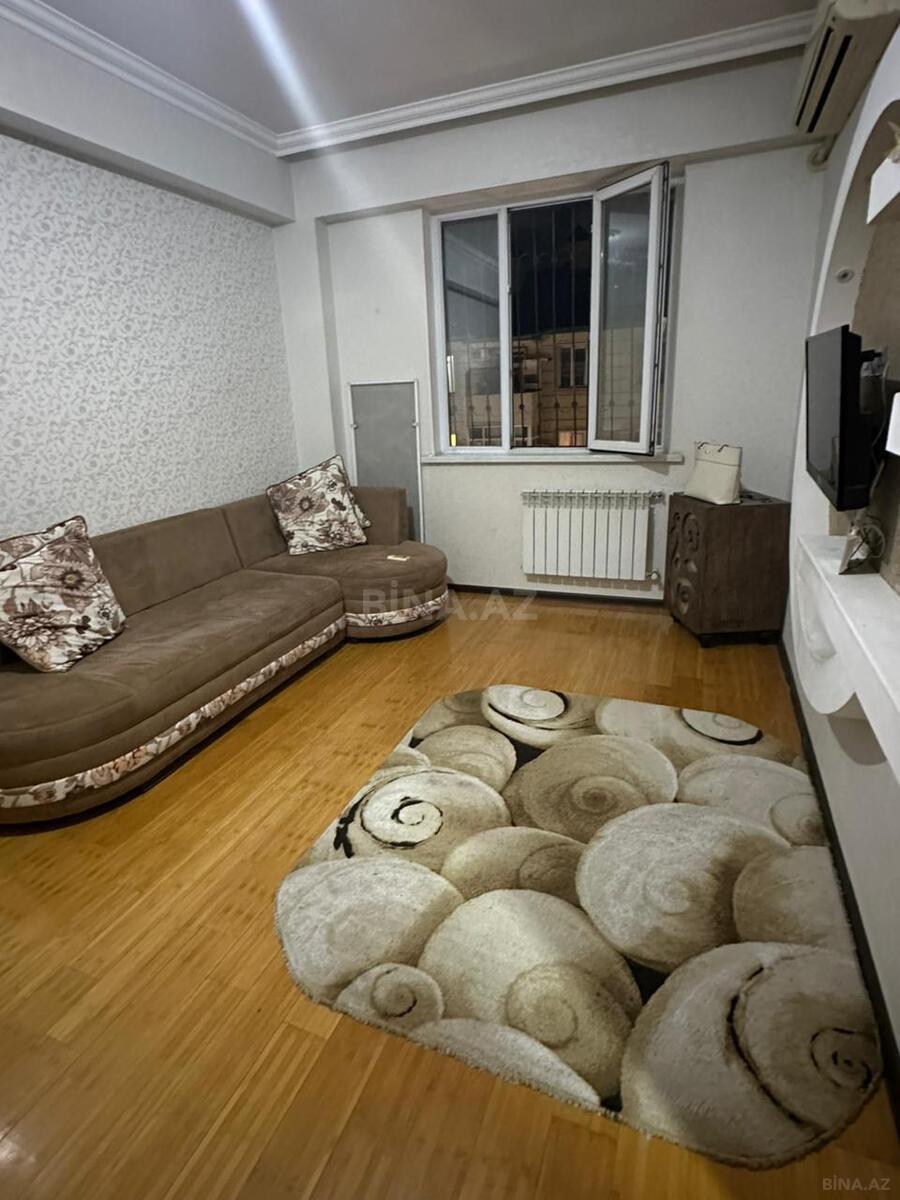Kirayə verilir 4 otaqlı mənzil 98 m²