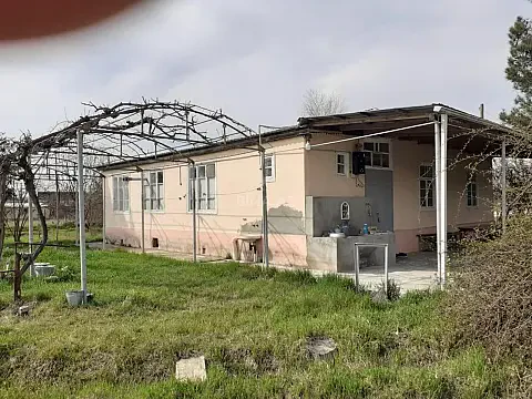 Satılır 5 otaqlı həyət evi 126 m² — Saatlı 5 otaq 126.00 m²
