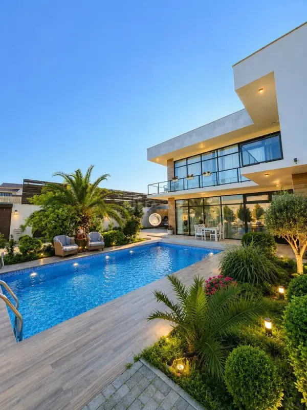 Kirayə verilir 5 otaqlı həyət evi 260 m²