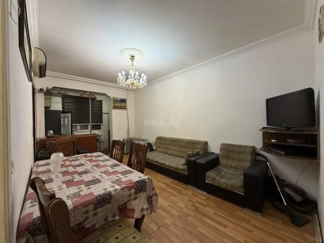 Kirayə verilir 2 otaqlı mənzil 65 m²