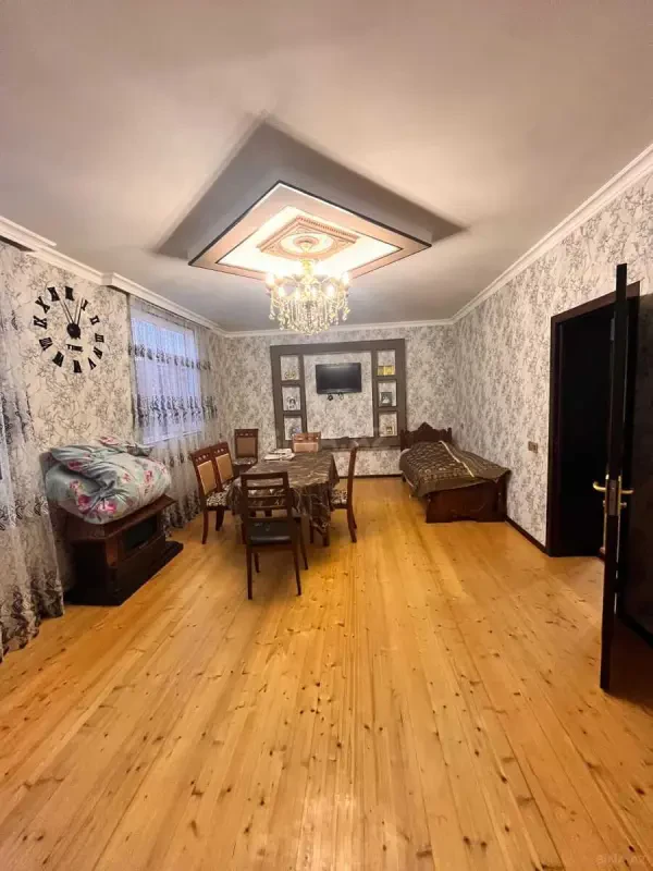 Satılır 4 otaqlı həyət evi 120 m²