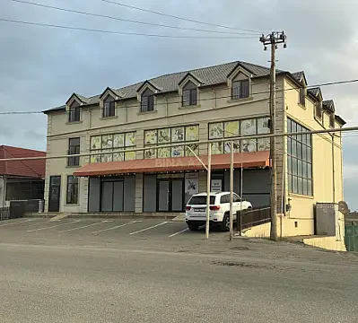 Kirayə verilir obyekt 270 m² — Bakı, Fatmayı 270.00 m²