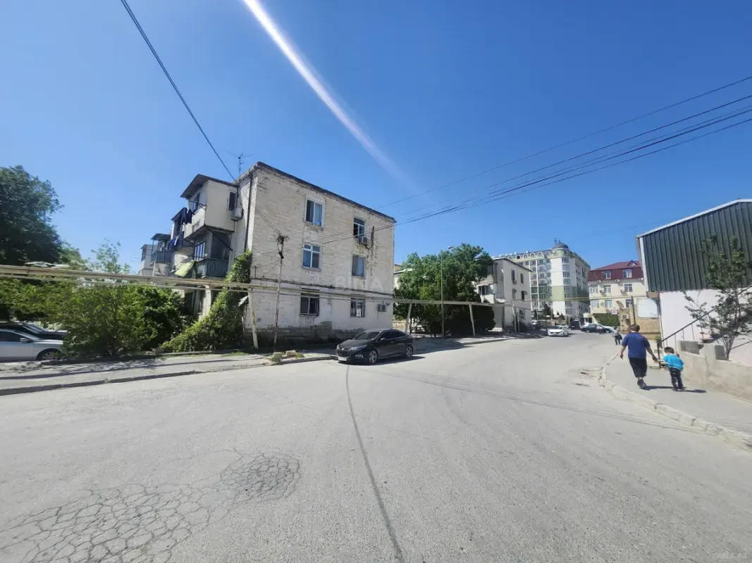 Satılır 1 otaqlı mənzil 30.4 m²