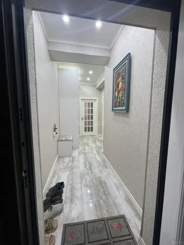 Kirayə verilir 2 otaqlı mənzil 57 m²