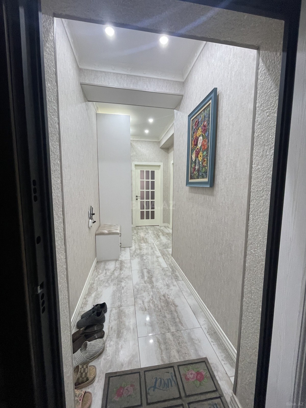 Kirayə verilir 2 otaqlı mənzil 57 m²