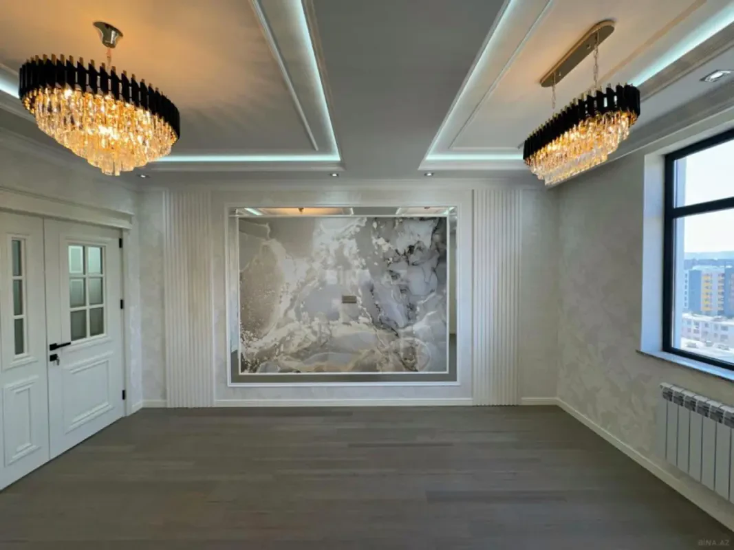 Satılır 3 otaqlı mənzil 105 m²