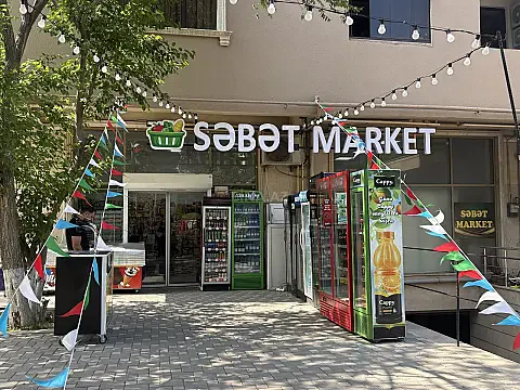 Satılır obyekt 105 m² — Bakı, Memar Əcəmi yanı 105.00 m²