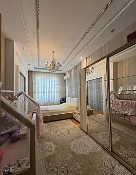 Satılır 3 otaqlı mənzil 120 m² — Bakı, Memar Əcəmi yanı 3 otaq 120.00 m²