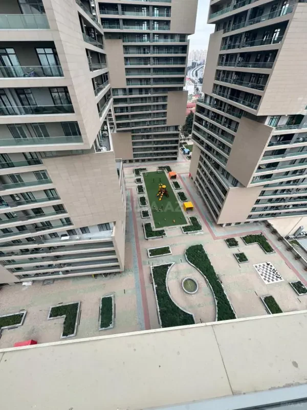 Kirayə verilir 3 otaqlı mənzil 110 m²