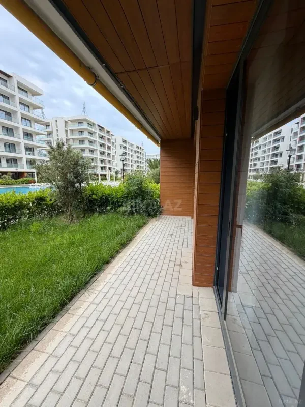 Kirayə verilir 2 otaqlı mənzil 100 m²