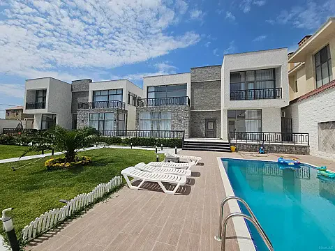 Satılır 10 otaqlı həyət evi 600 m² — Bakı, Şağan 10 otaq 600.00 m²