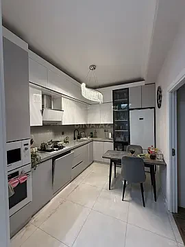 Satılır 3 otaqlı mənzil 105 m² — Bakı, Həzi Aslanov qəs. 3 otaq 105.00 m²
