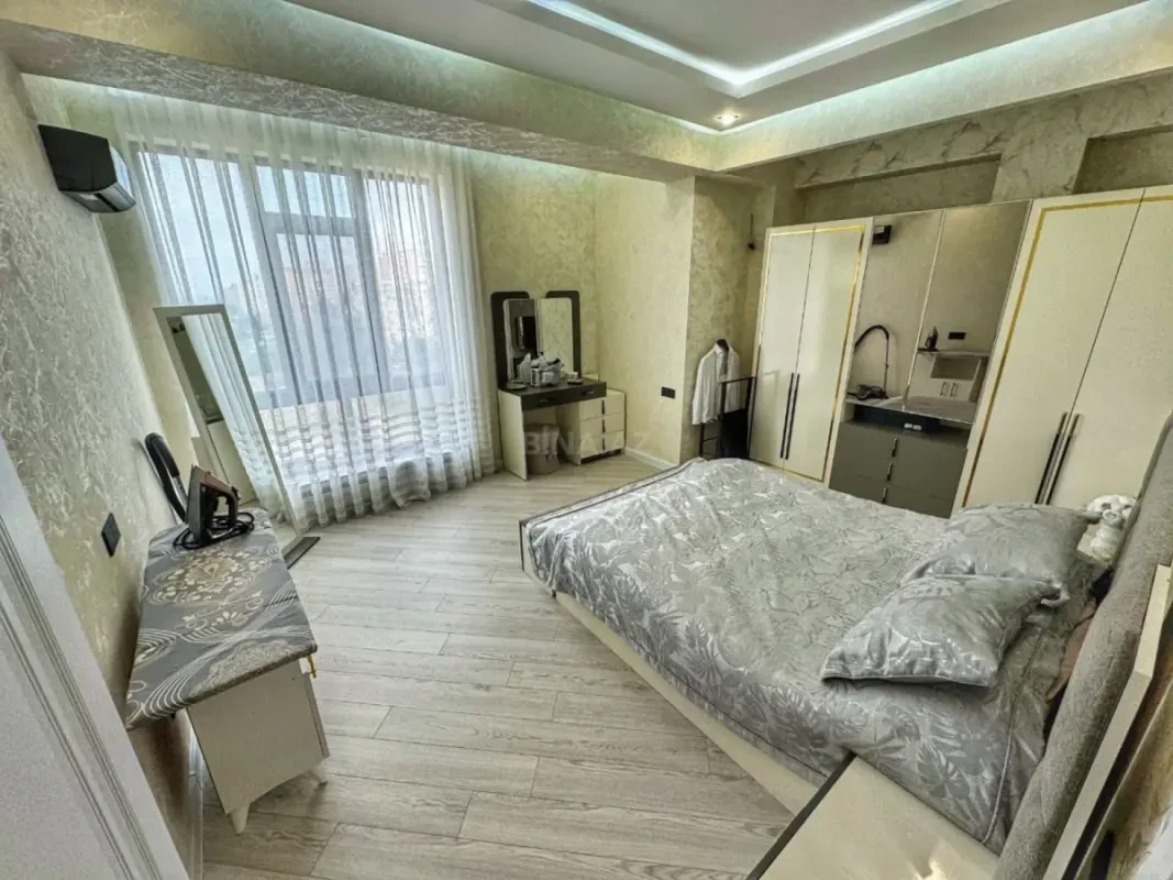 Satılır 3 otaqlı mənzil 80 m²
