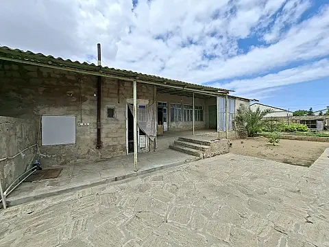 Satılır 3 otaqlı həyət evi 140 m² — Bakı 3 otaq 140.00 m²