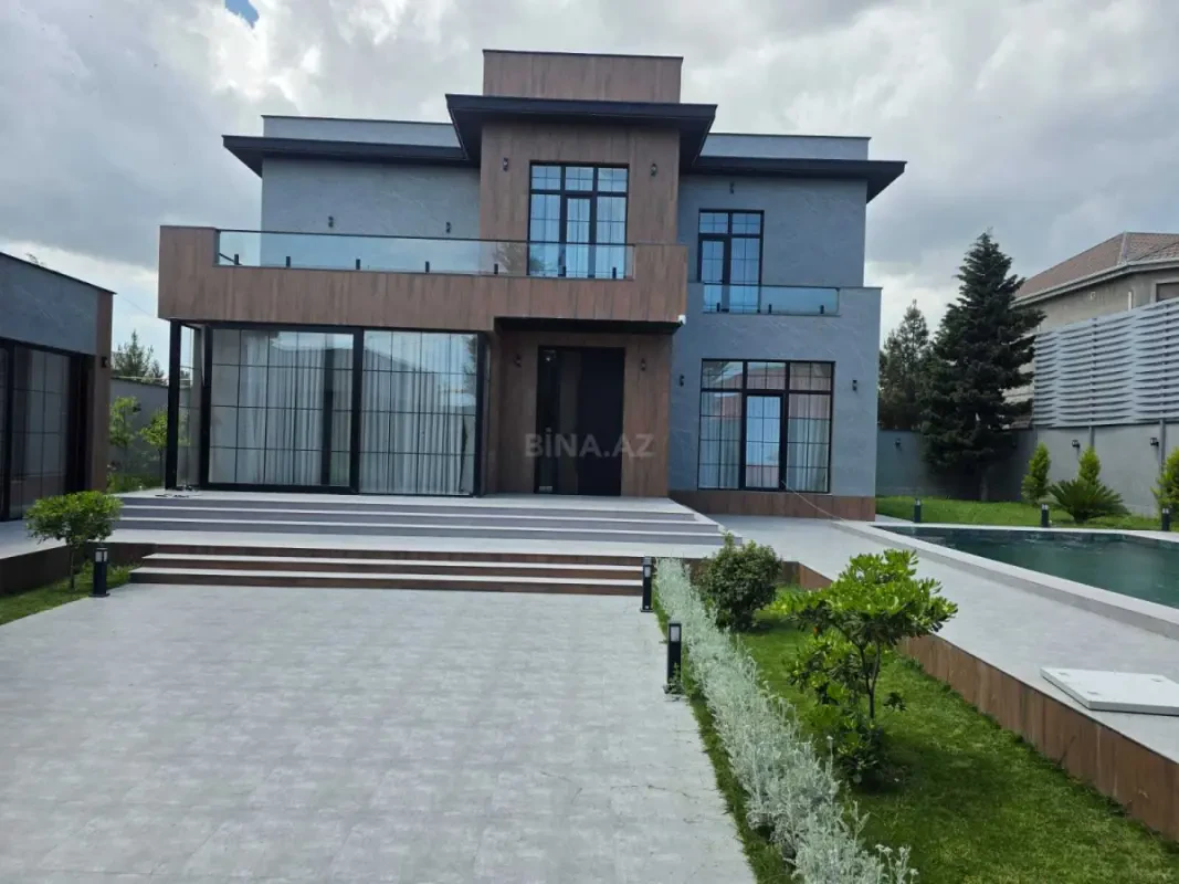 Satılır 6 otaqlı həyət evi 370 m²