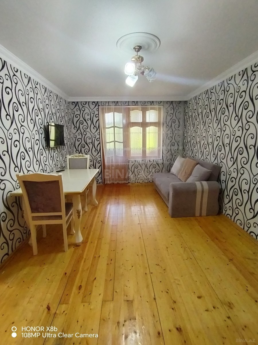 Kirayə verilir 2 otaqlı mənzil 48 m²
