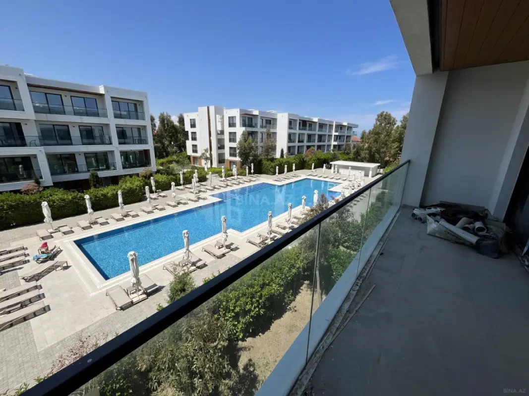 Satılır 5 otaqlı mənzil 145 m²