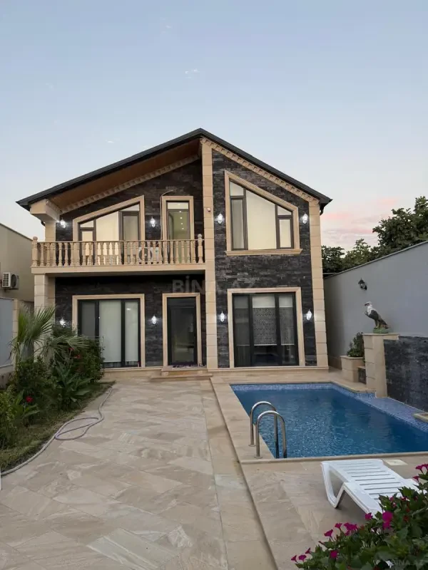 Kirayə verilir 4 otaqlı həyət evi 200 m²
