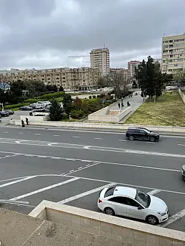 Satılır 2 otaqlı mənzil 70 m² — Bakı 2 otaq 70.00 m²